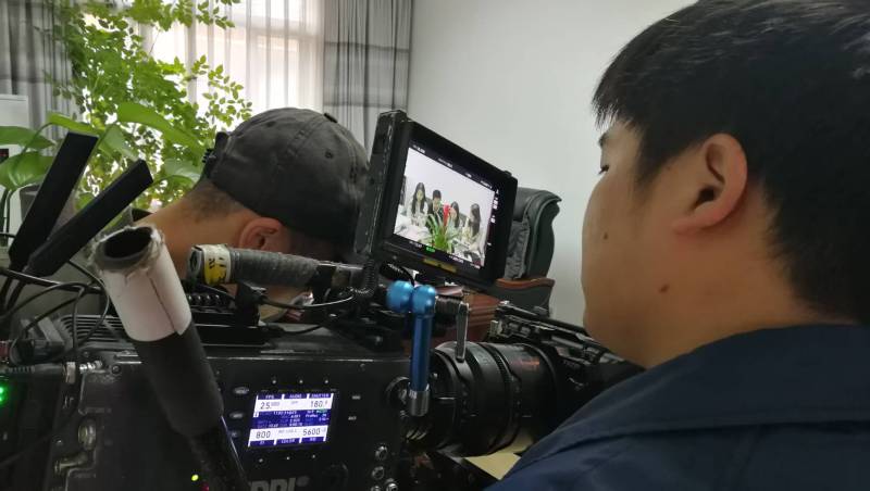 剧本杀式体验：江汉区广告片拍摄公司构建沉浸式消费决策路径